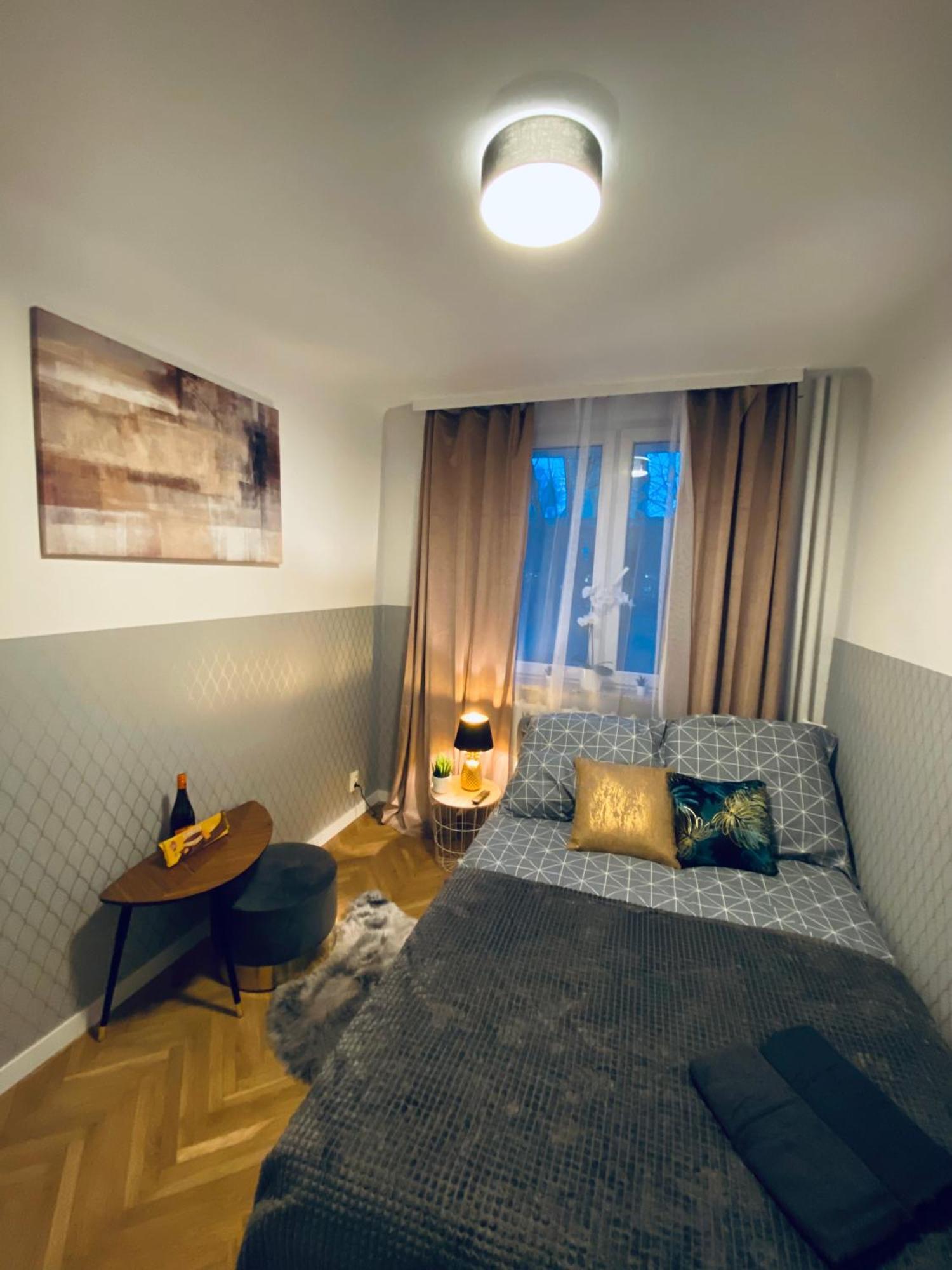 Clicktheflat Karmelicka Apart Rooms Warsaw Luaran gambar